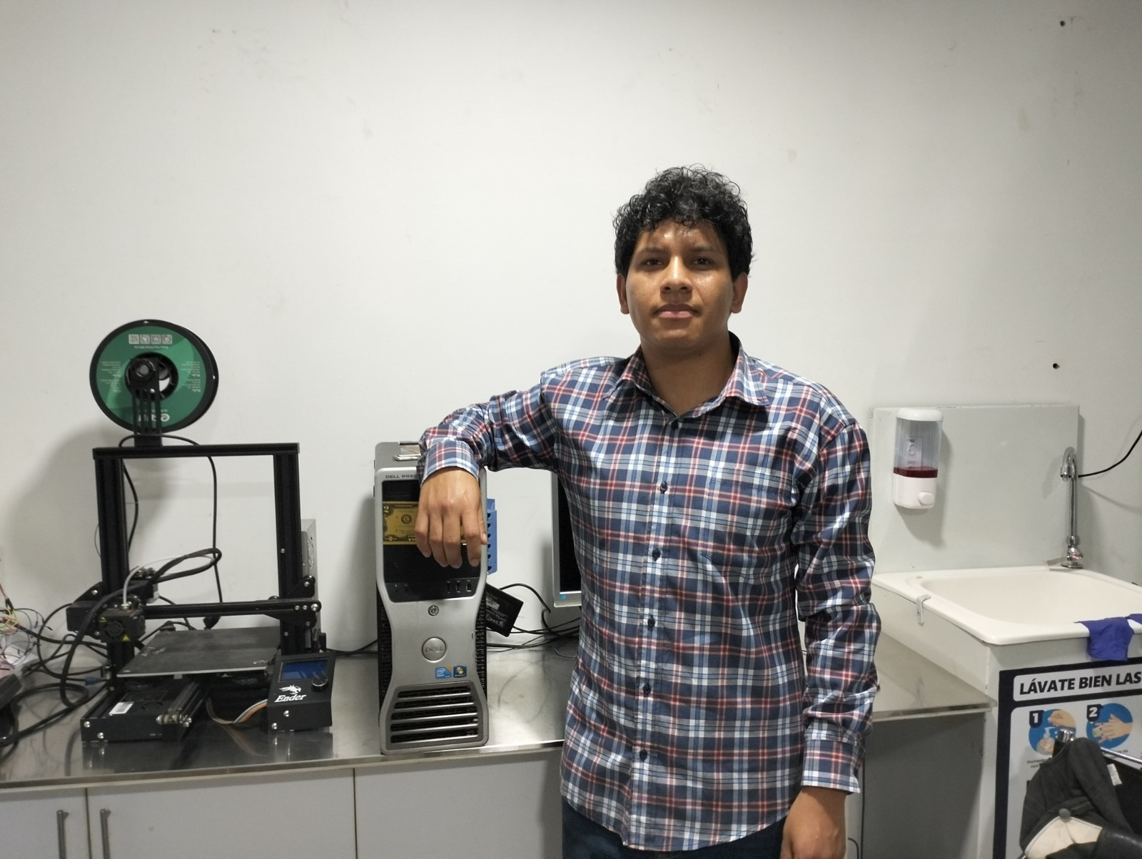 Foto de Investigador 3